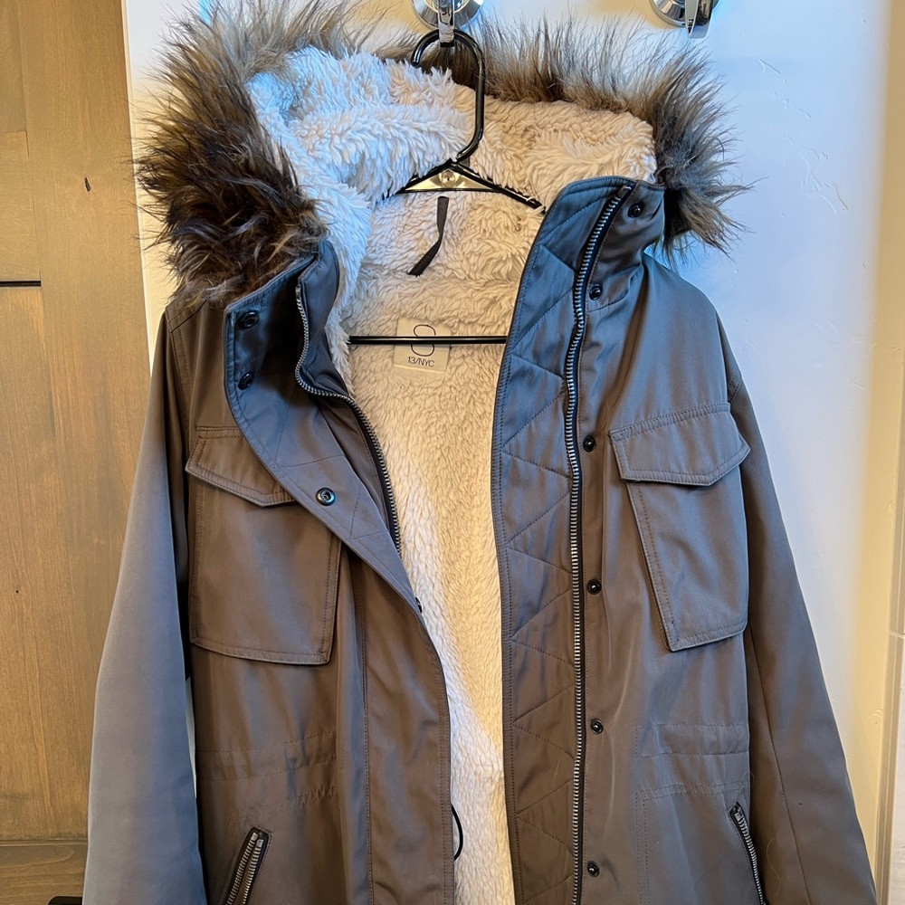 S13/NYC lined park with faux fur hood - green